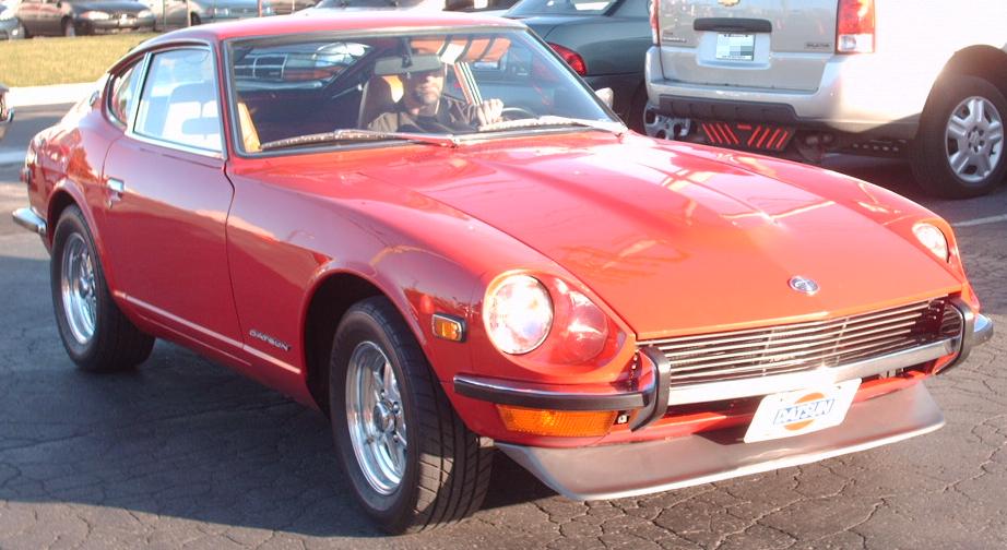 Datsun 240Z front view